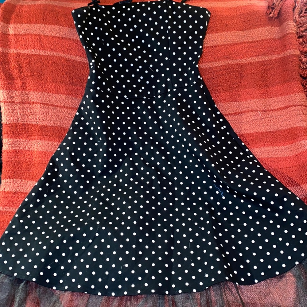 SUPER LOW FAT DOT DRESS WITH LACE TRIM SZ MEDIUM